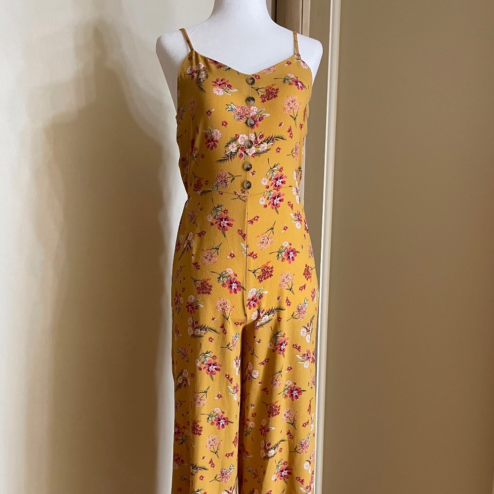 Pink Rose cute boho jumpsuit, gold, flower pattern size small